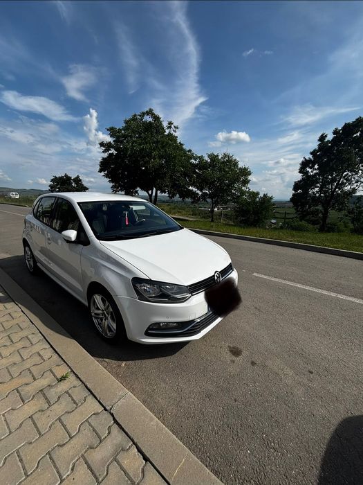 VOLKSWAGEN Polo 2015 — imagine 3