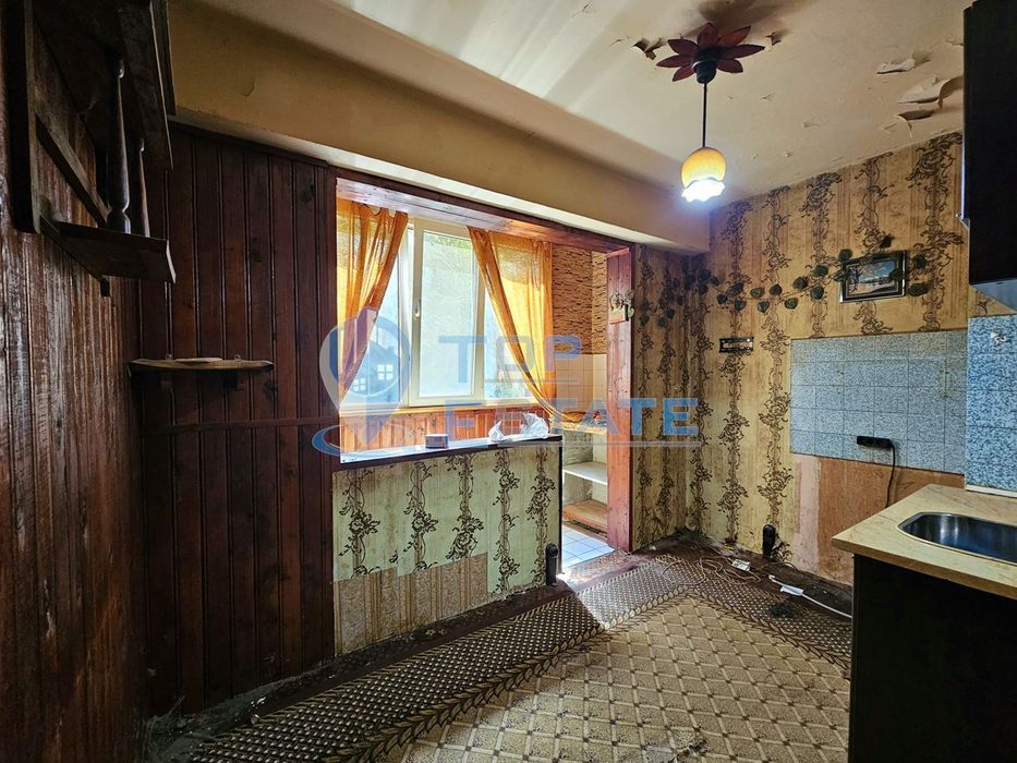 Продава се Едностаен апартамент в Горна Оряховица - 40 кв.м за 1138 €/кв.м - Снимка #3