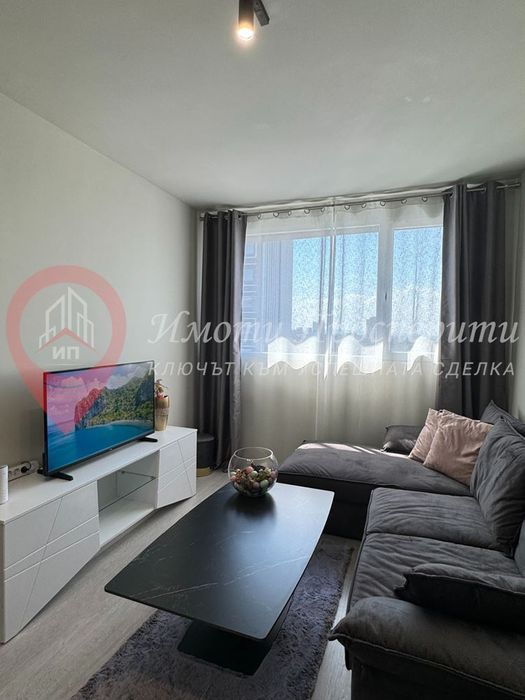 Дава се под наем Двустаен апартамент в София, Център - 42 кв.м за 650 € - Снимка #2