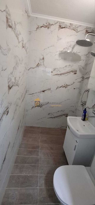 Продава се Едностаен апартамент в Пловдив, Тракия - 36 кв.м за 2014 €/кв.м - Снимка #6