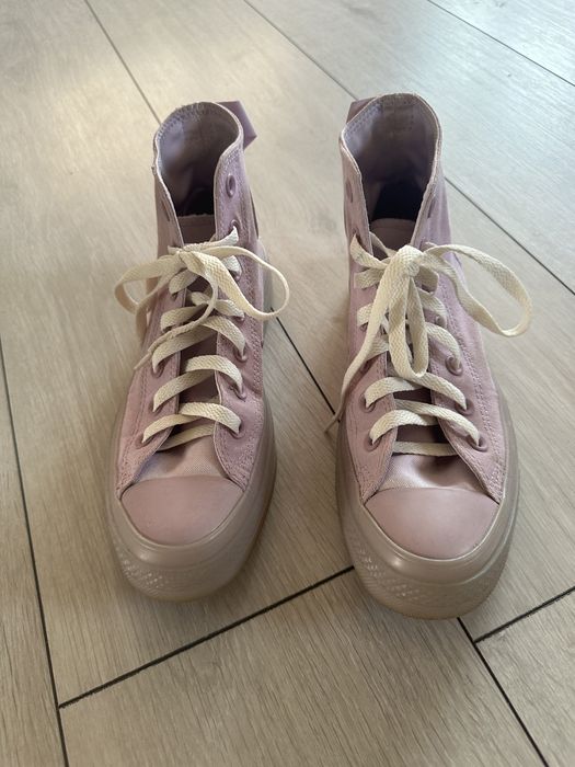 Дамски кецове Converse
