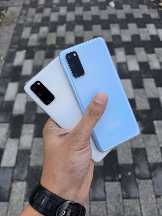 SAMSUNG S20 5G ideal