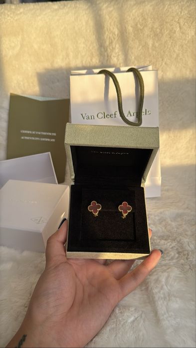 Van cleef 750 проба серьги