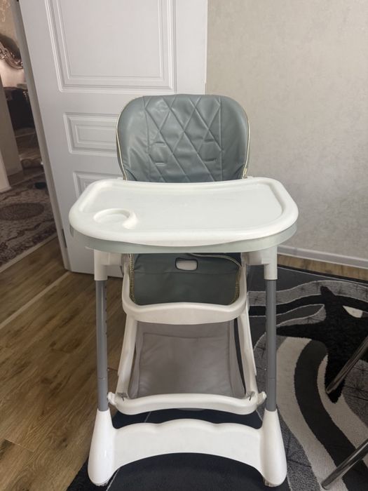 Детский  стульчик для кормления