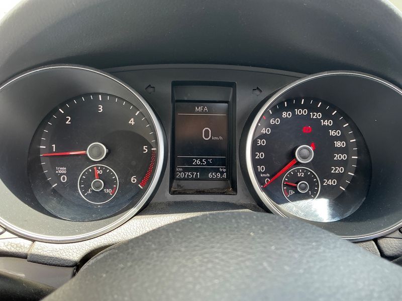 Volkswagen Golf VI 1.6 TDI Trendline BlueMotion Tech 2012