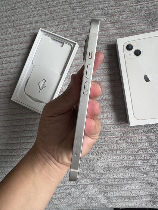 Продам iphone 13 128 gb