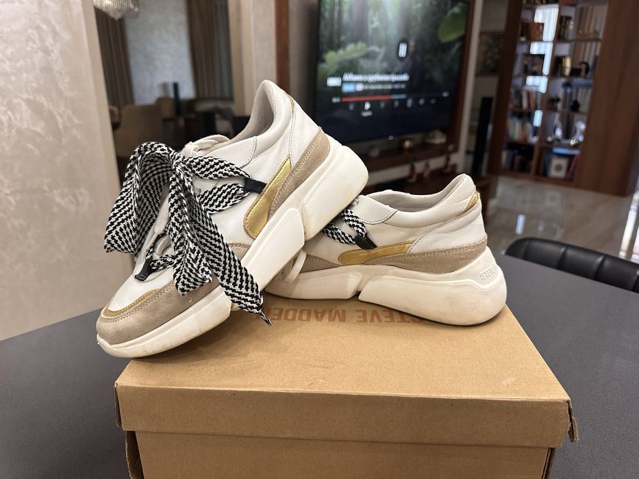 , Steve Madden, Guess 37, MK 37, Hush puppies, Nike