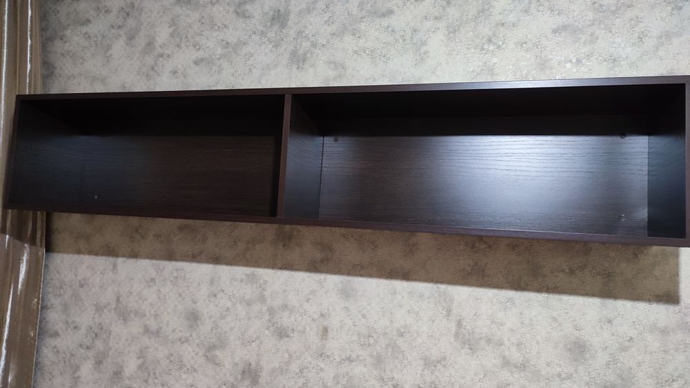 Продам письменный стол с полками