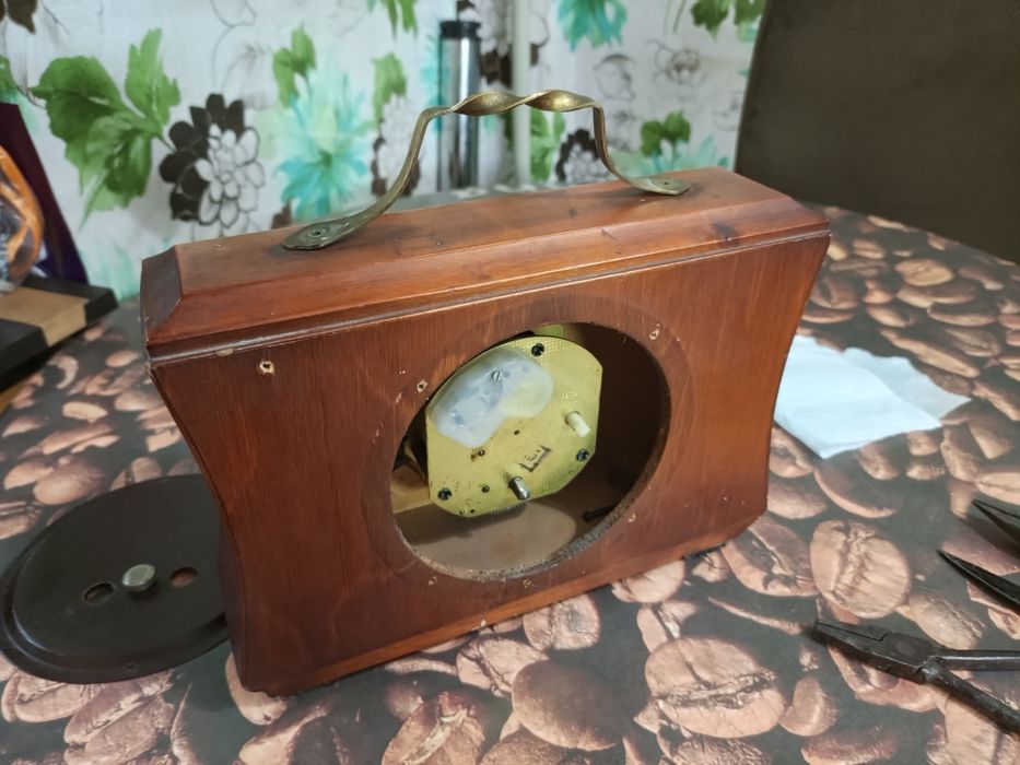 Продам Часы СССР