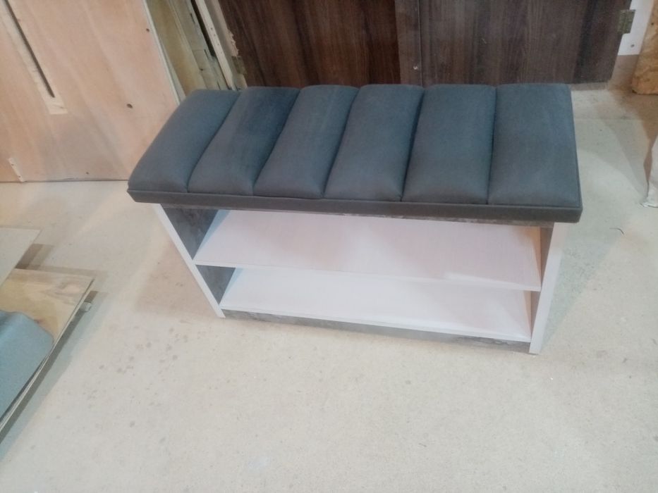 Продам новую обувницу!