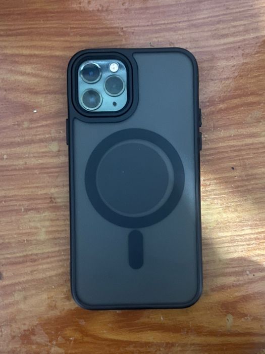 Айфон 11 про в идеальном состояний