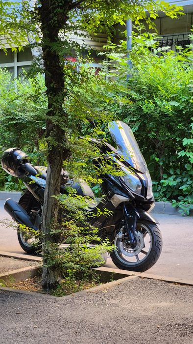 Продам мопед nmax