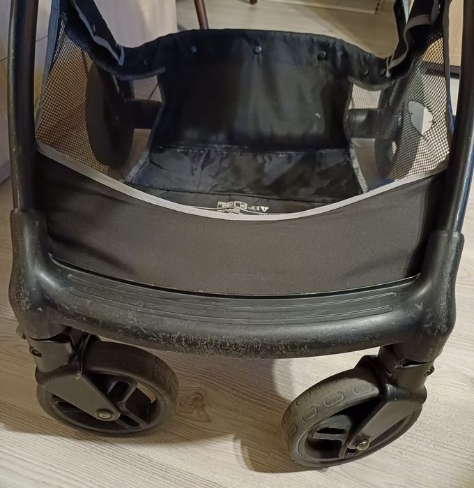 Cărucior Graco Near2Me Steeple Grey 3 in 1