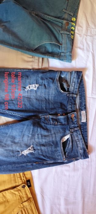 Blugi jeans modele noi,stare impecabila