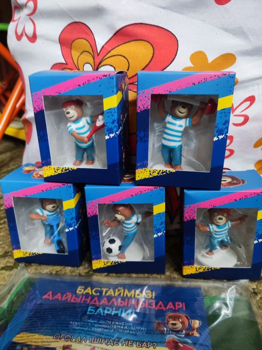 Настольная детская игра с фигурками