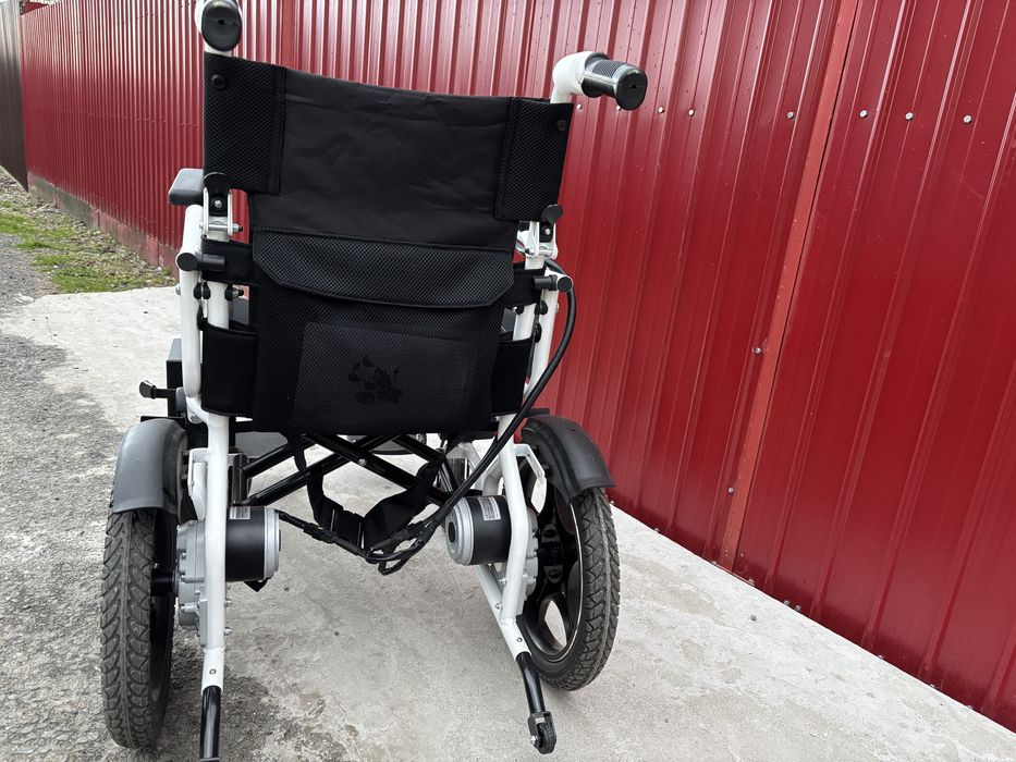 Fotoliu rulant electric Antar