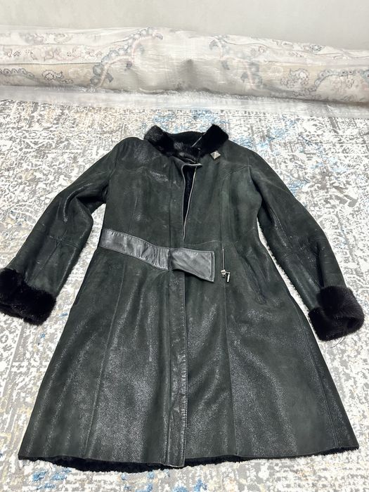 Продам пальто Benetton ,куртку и дубленку