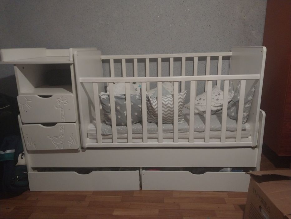 Продам манеж трансформер детский