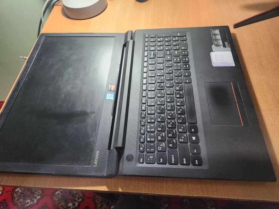 Lenovo V110 Intel i3-6006U 2.3 GHz