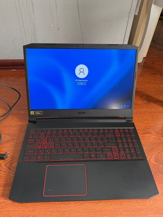 Acer Nitro 5 ноудбук
