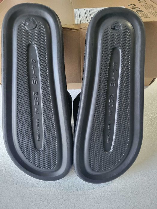 Papuci barbati negru 41-42  noi