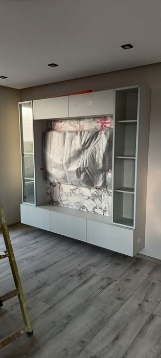 Мебели по поръчка