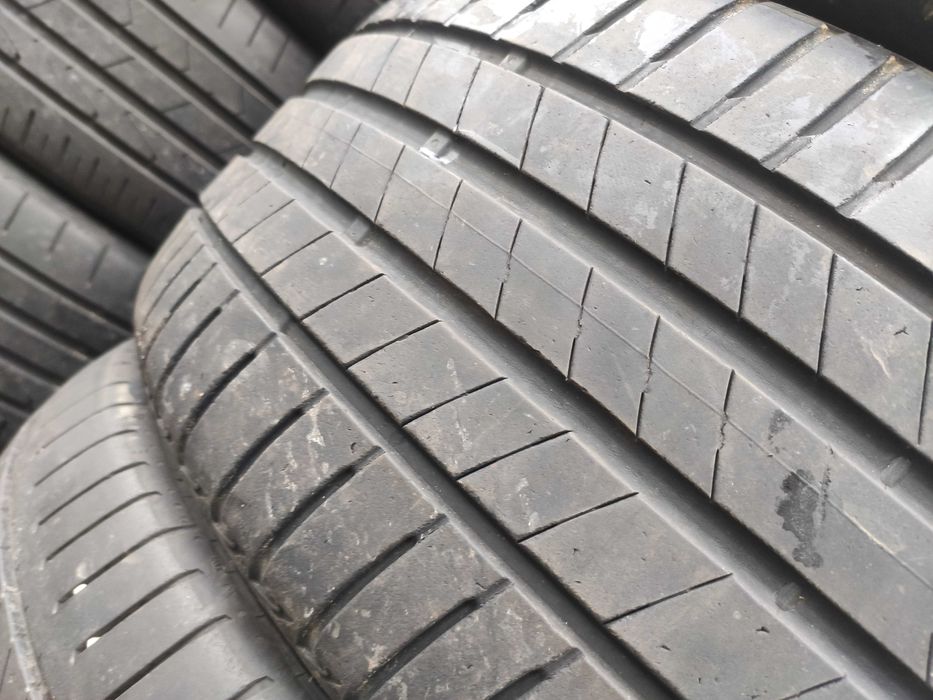 2бр Летни гуми 245 40 19 - Bridgestone - DOT 2022