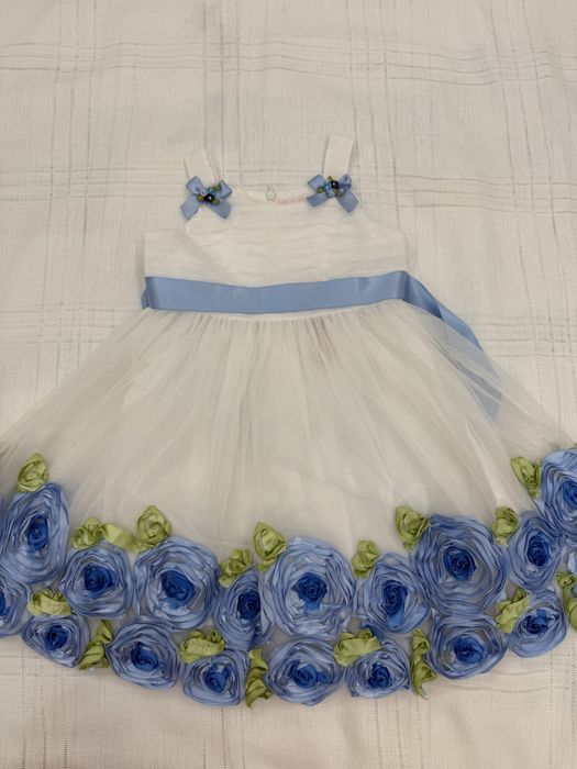 Нарядное платье для девочки