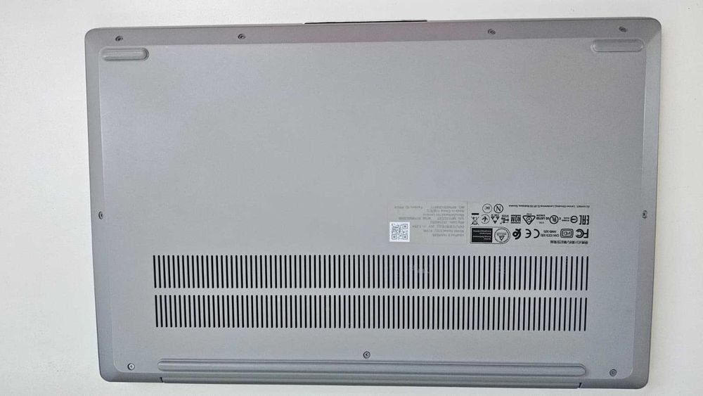 Laptop Lenovo IdeaPad 5 14ARE05 Ryzen 5 4500U / 8GB RAM / SSD 512GB / Cutie