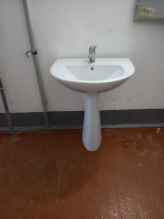 Продам раковину тюльпан