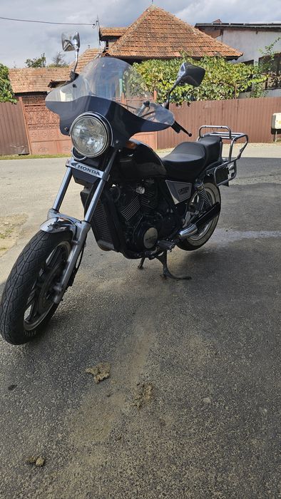 Honda VT 500C sau schimb cu auto