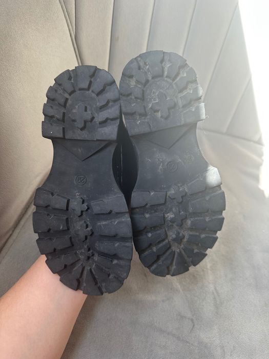 Детски лачени лоуфъри