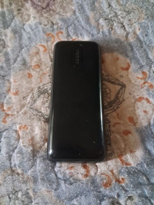 Продам оригинал телефон Nokia 107