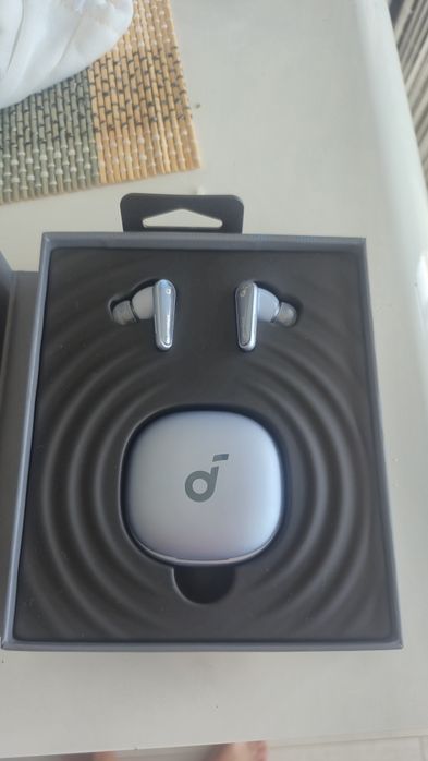Casti bluetooth Anker Soundcore Liberty 4
