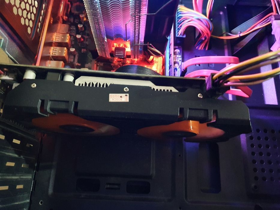 Igrovoy kompyuter sotiladi