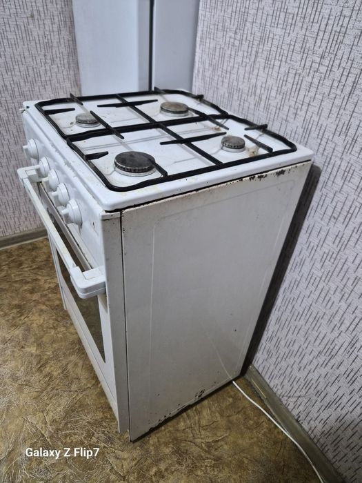 Продам две газовые плиты