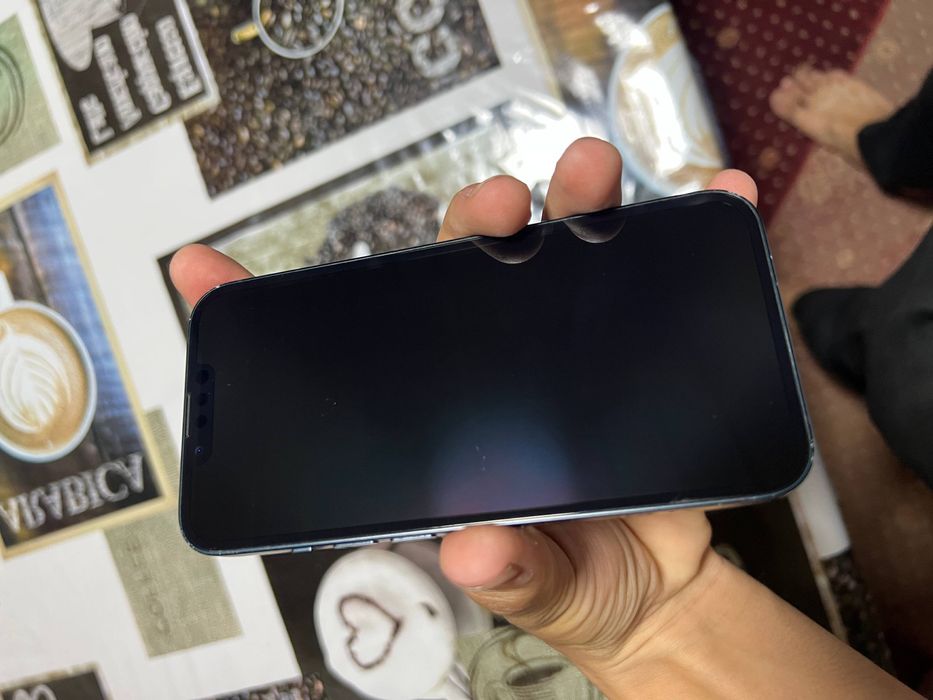 iPhone 13 midnight 128/76