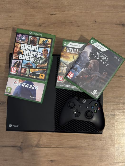Xbox One 500 Gb cu 4 jocuri