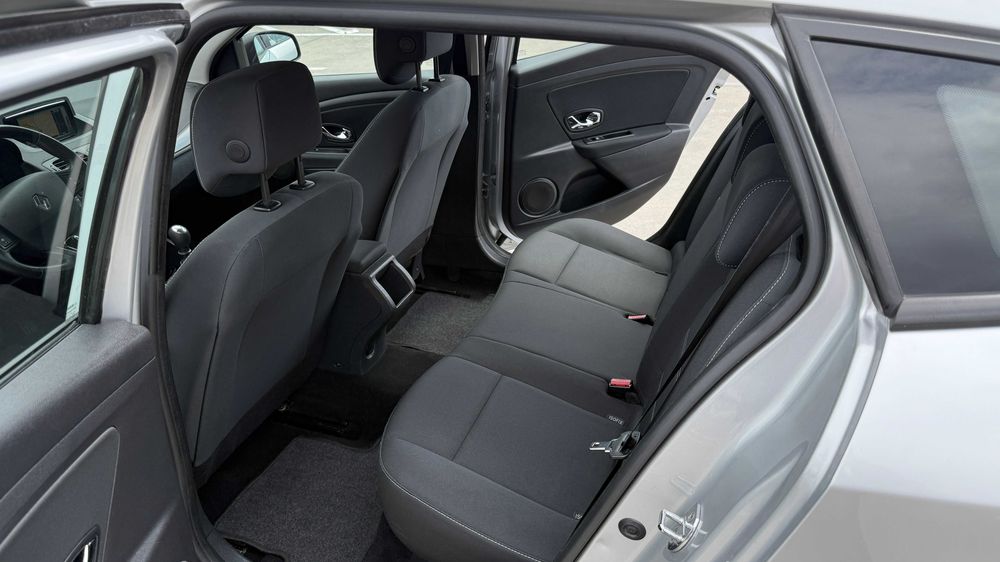 Renault Megane 1.5 Dci 110Cp I An 2014 I Navi I Scaune Incalzite I Clima I Rate Auto Fara Avans