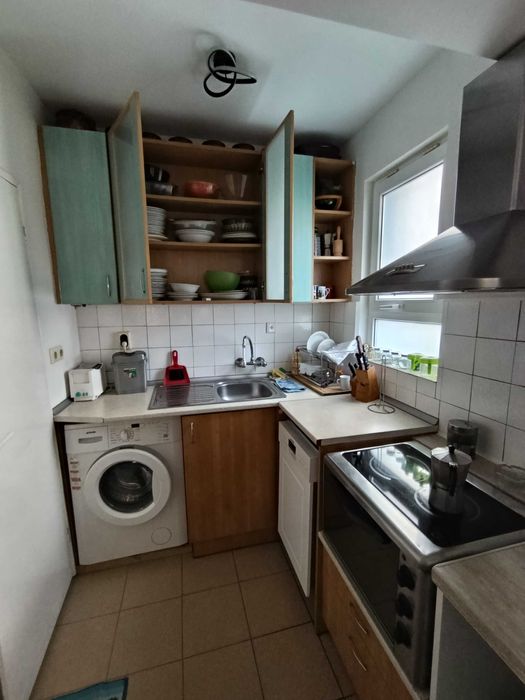 Дава се под наем Тристаен апартамент в Варна, Базар Левски - 70 кв.м за 510 € - Снимка #1