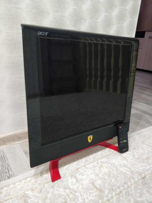 Монитор Acer Ferrari edition F19"