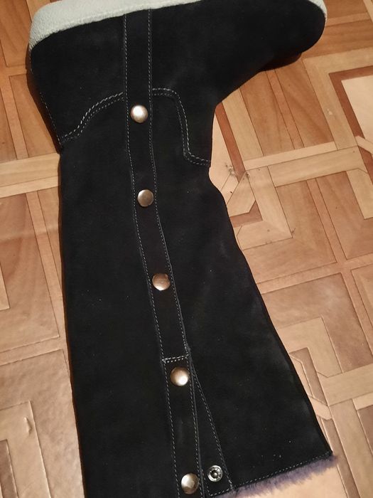 Продам новые зимние кожаные сапоги