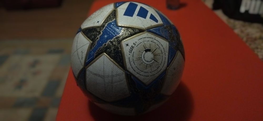 Minge adidas UCL League 25/26 dimensiunea 5