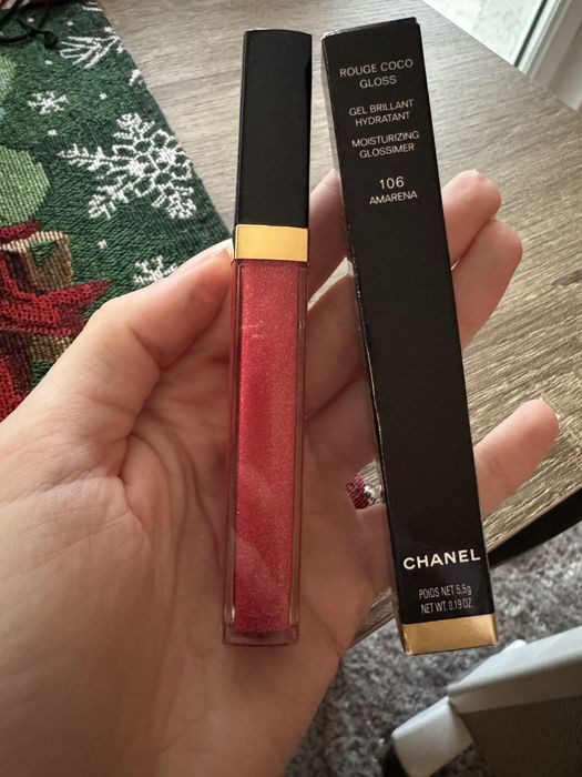 Chanel Rouge Coco Gloss Amarena