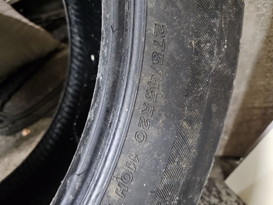 Гуми зимни Bridgestone 275/45/20