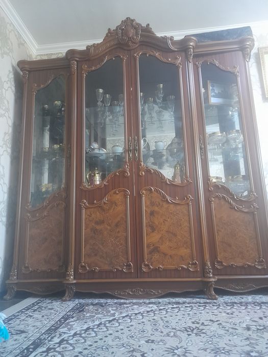 Мебел стенка для гостиной