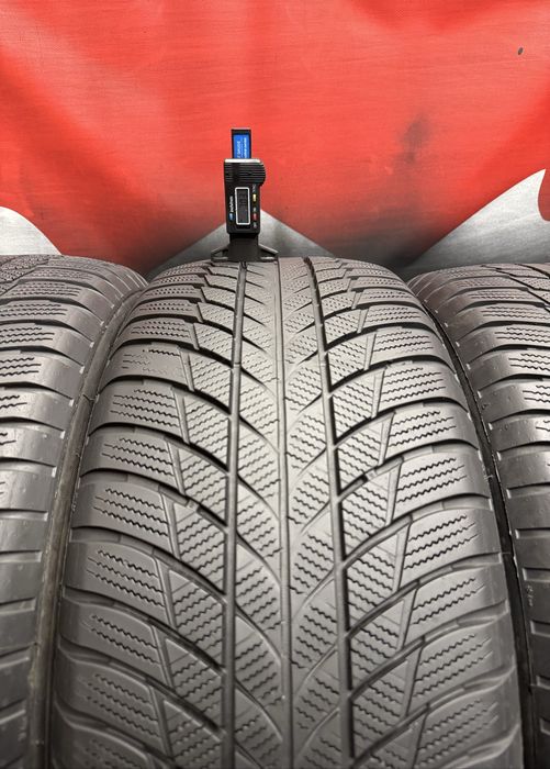 245 50 19, Зимни гуми, Bridgestone BlizzakLM001, 4 броя