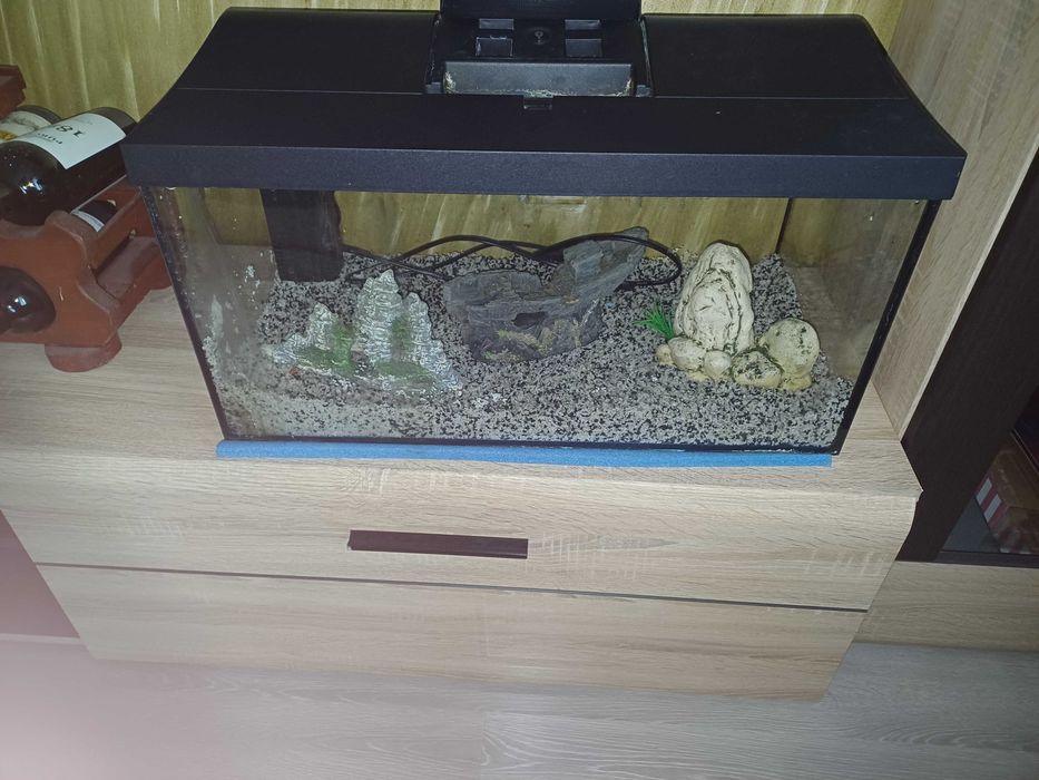 Acvariu de vanzare 50 l