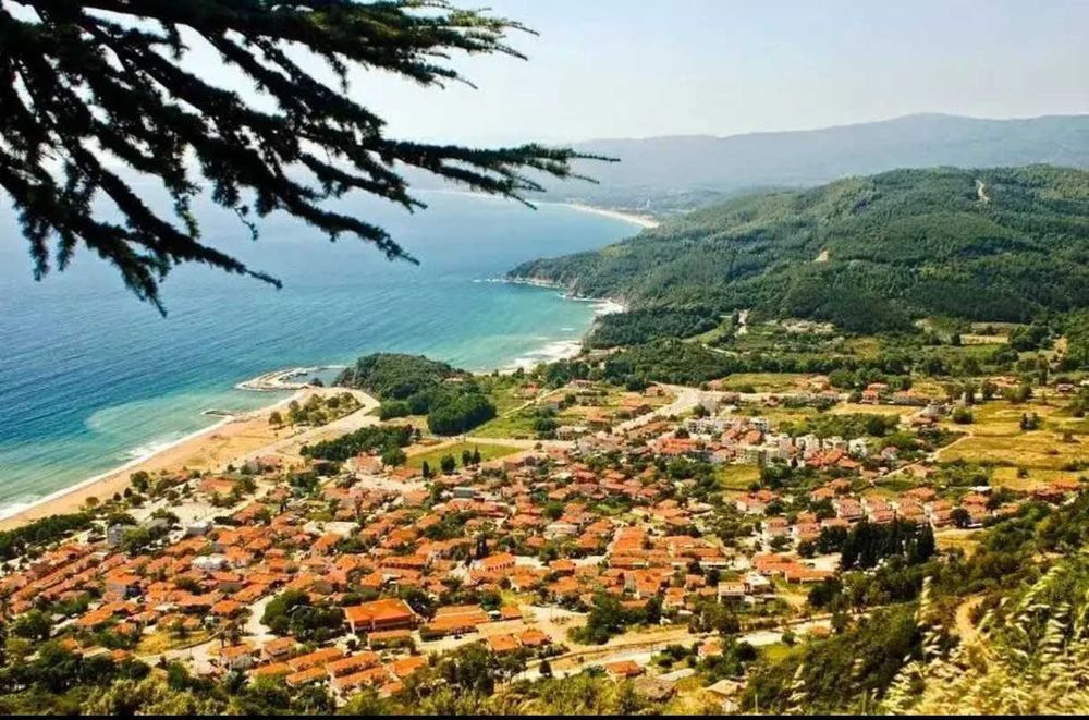 Ексклузивен парцел до плажа – Карвуноскалас, Стратони