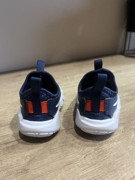 Бебешки маратонки NIKE